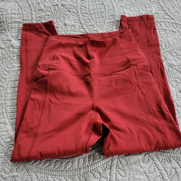 Zyia Active Red Pocket High Rise Capri - Picture 4 of 4